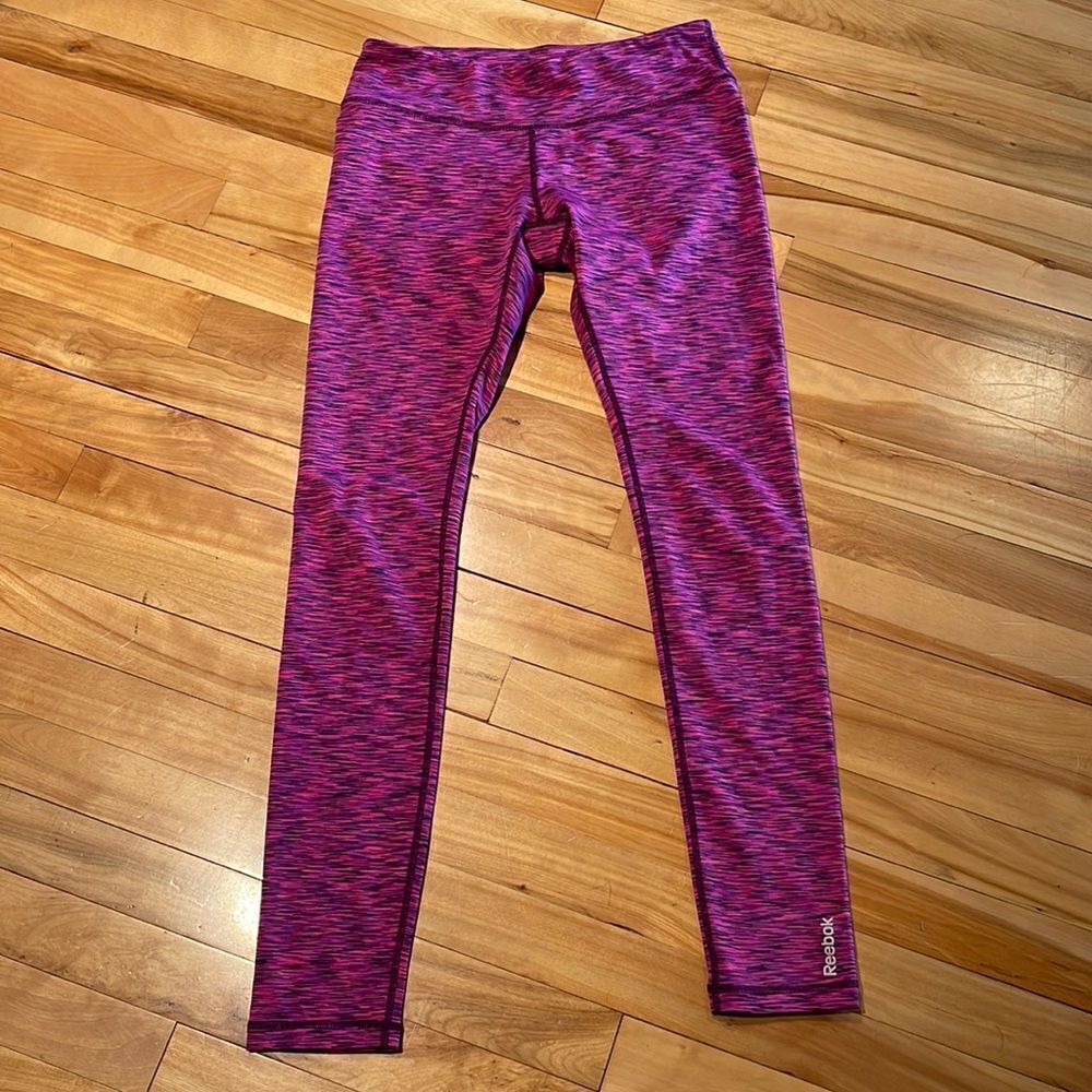 Reebok marled pink/fuschia/violet leggings. New. Small.